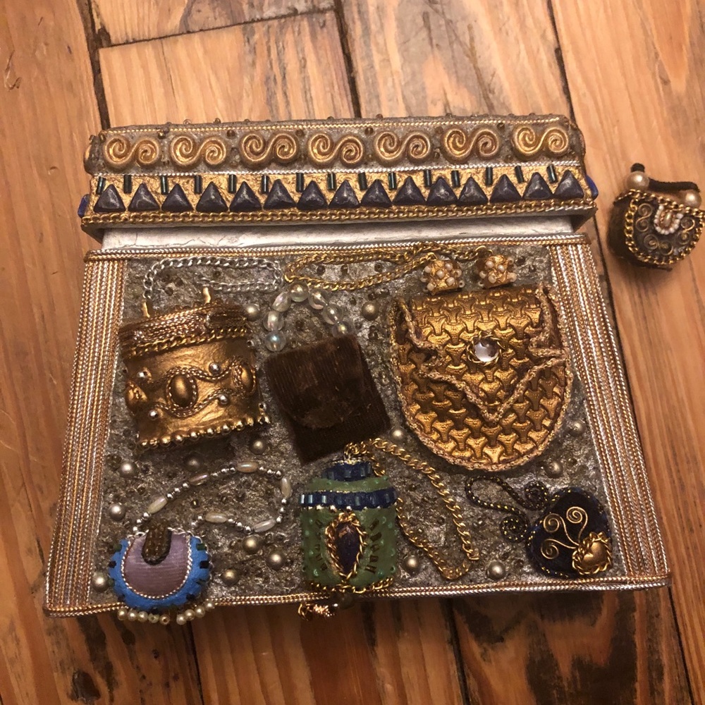 Mary Frances silver and gold crossbody hard shell purse